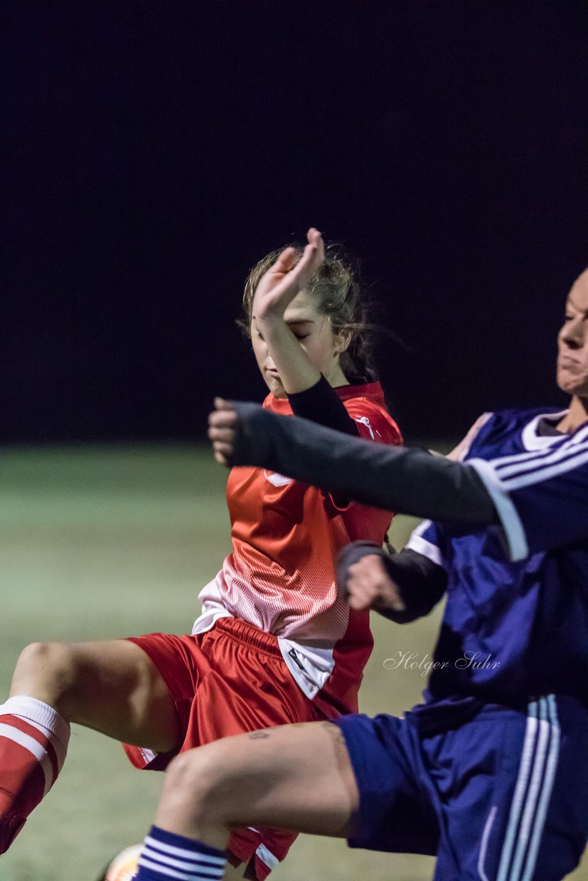 Bild 109 - Frauen TuS Tensfeld - SV Bienebuettel-Husberg